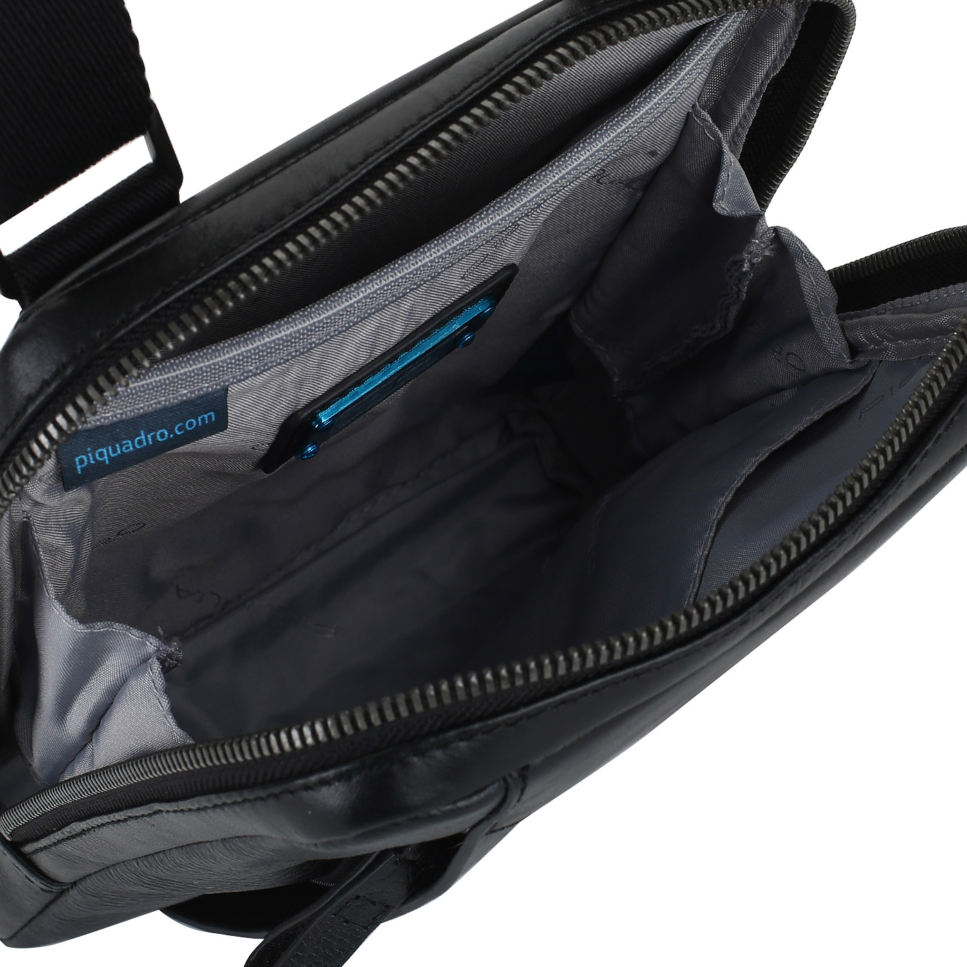 Мужская сумка-планшет из черной кожи Piquadro Pan