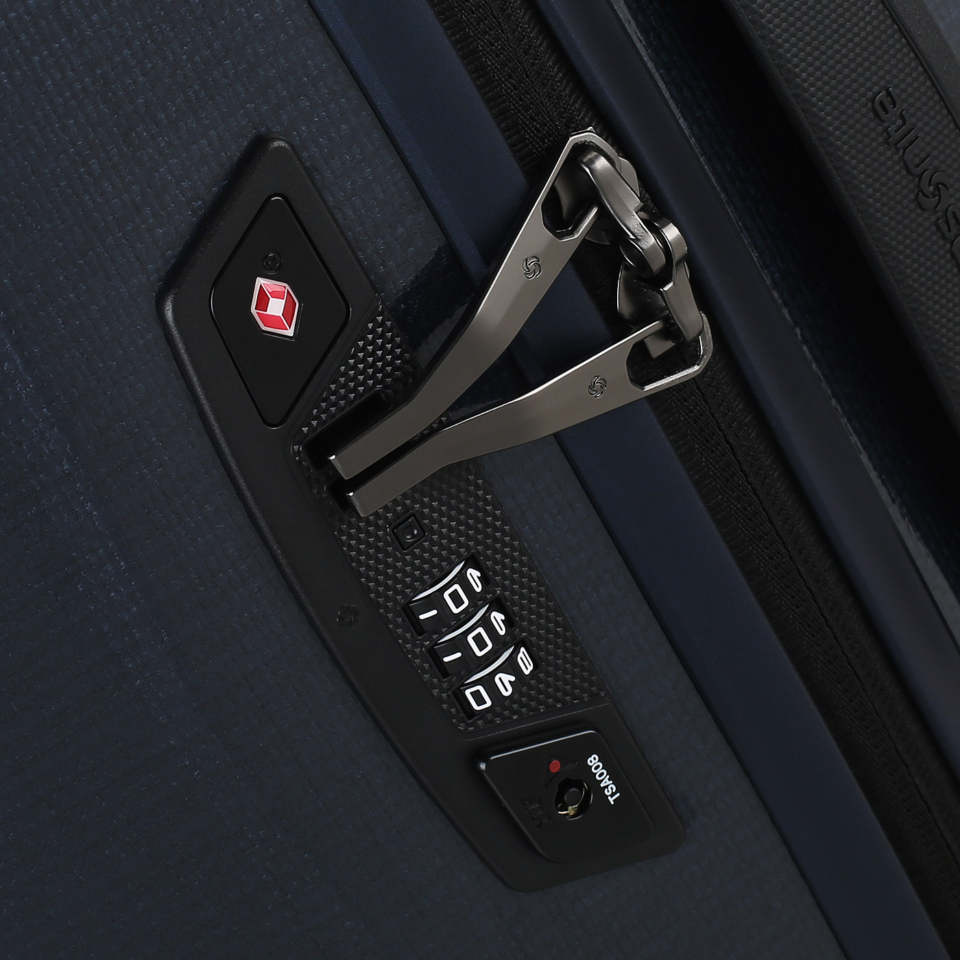 Чемодан большой L из материала Curv Samsonite Major-Lite