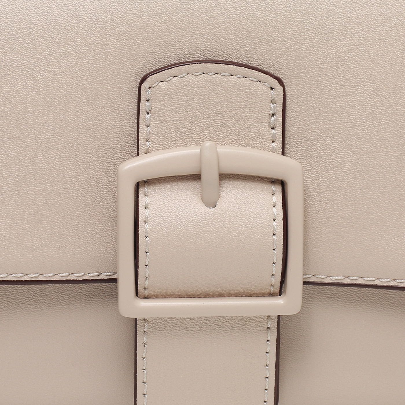 Сумка с ручкой Bugatti Zita