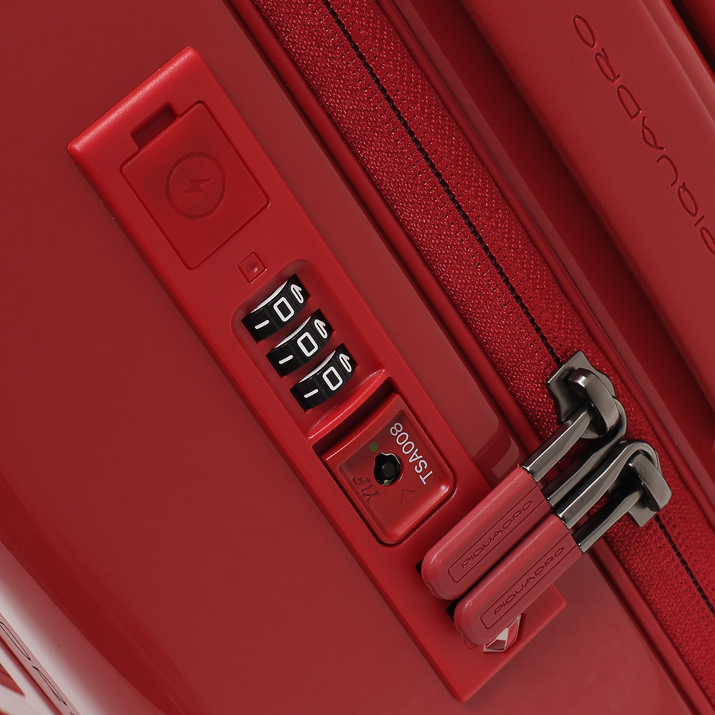 Чемодан для ручной клади из поликарбоната Piquadro PQ Light