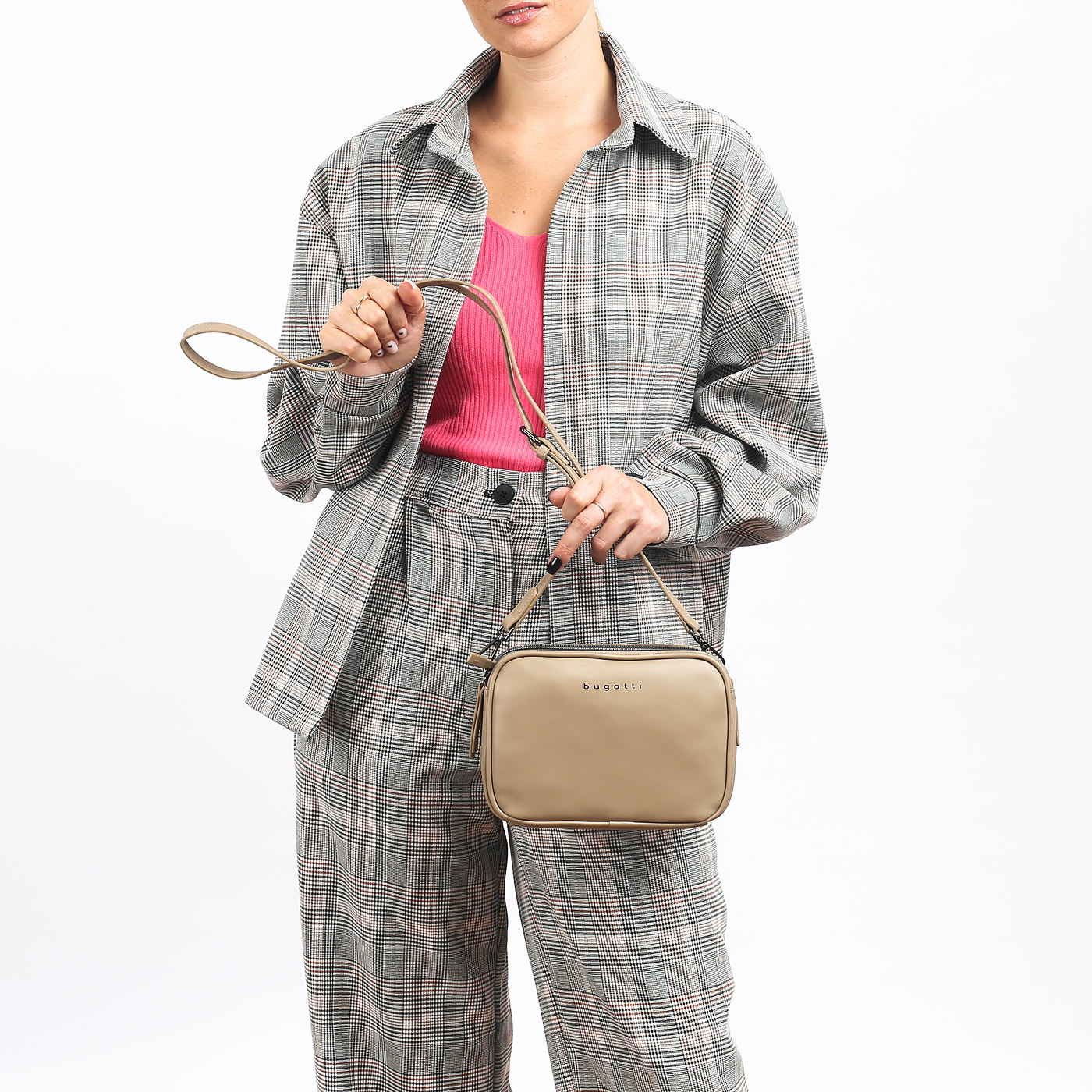 Сумка через плечо Bugatti Almata