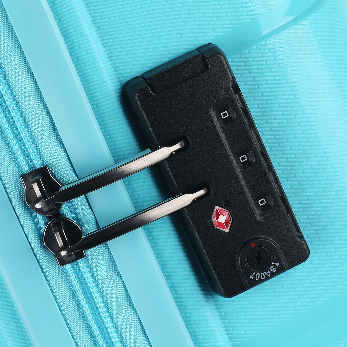 Чемодан большой L из полипропилена с кодовым замком Stevens Soho 2.0