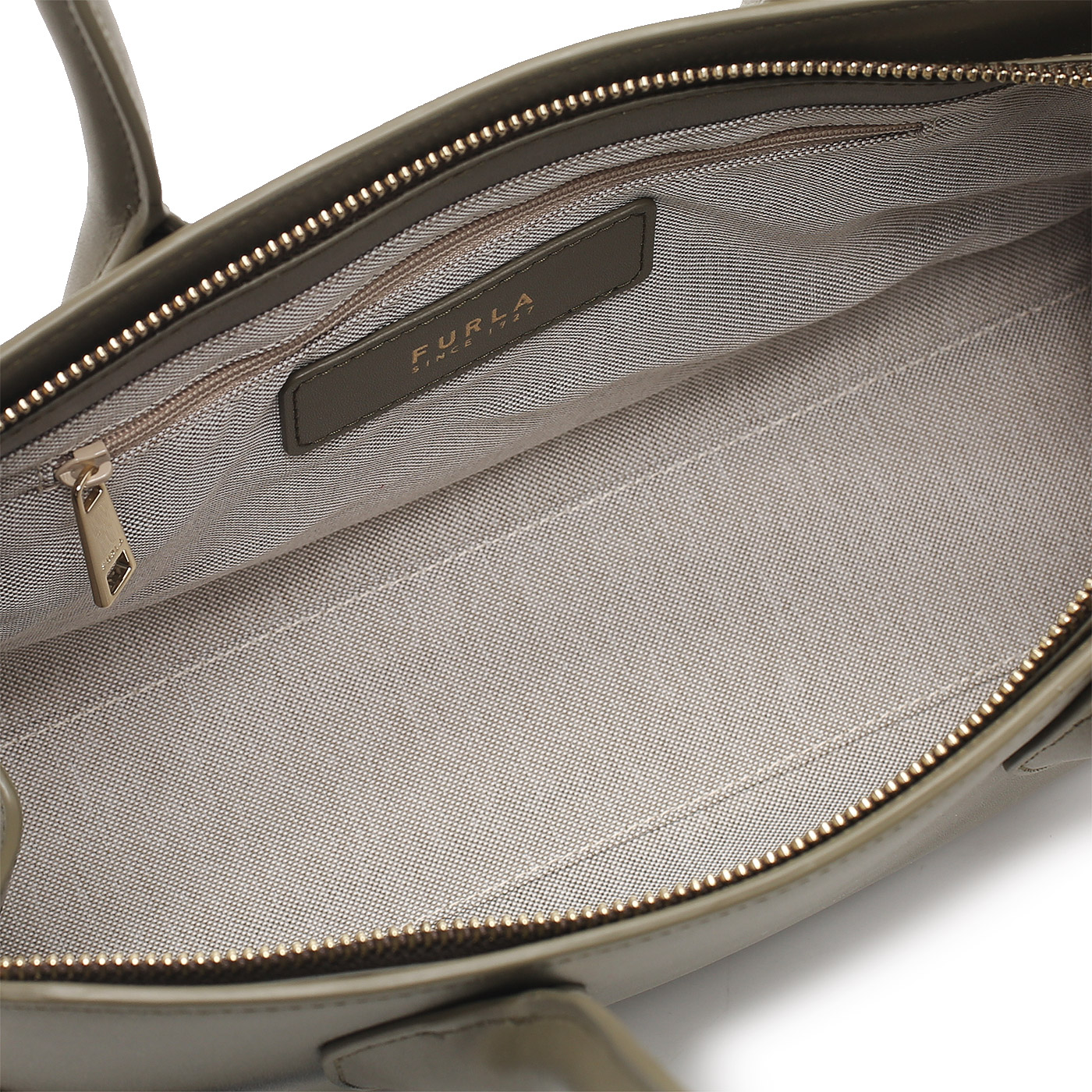 Кожаная сумка Furla Goccia