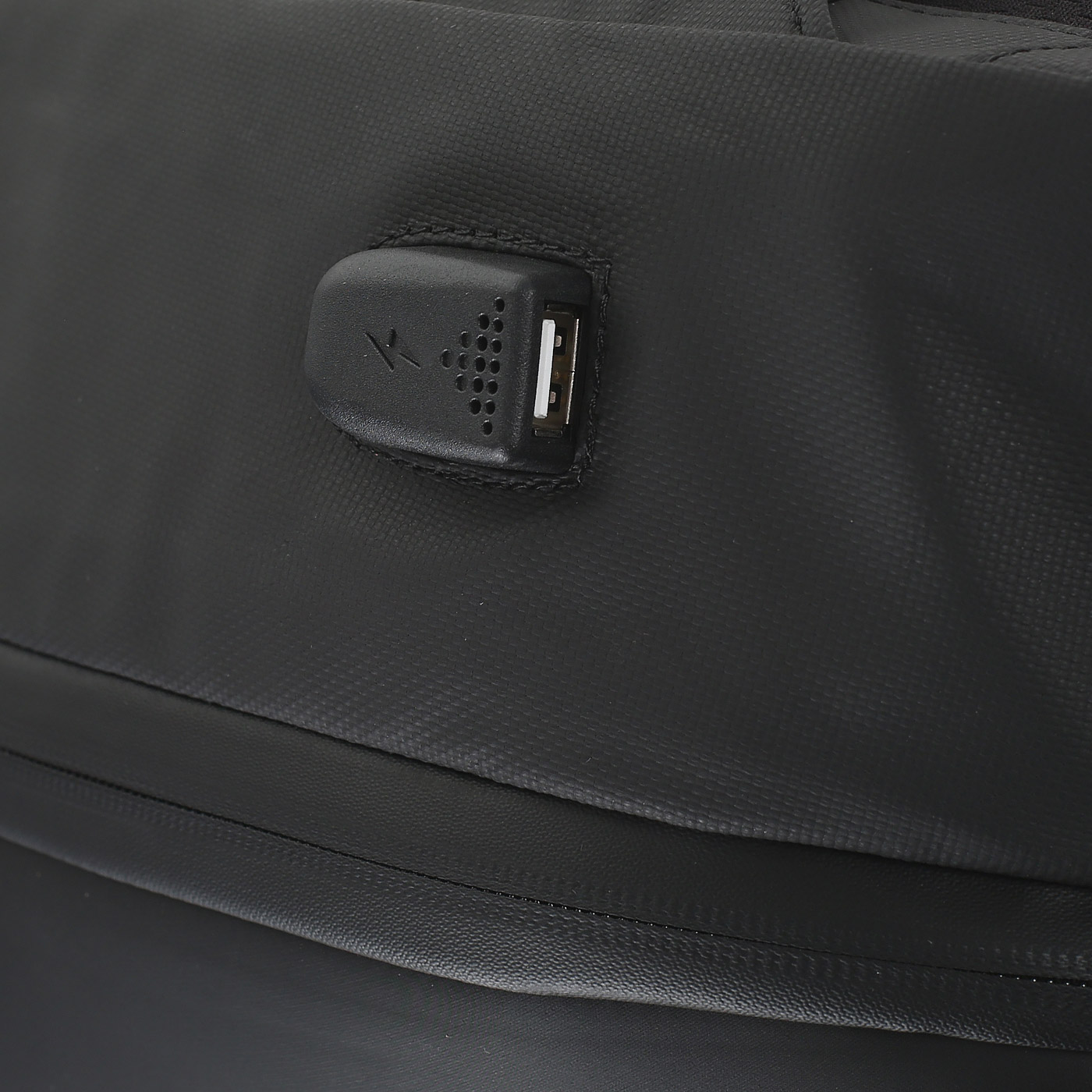 Рюкзак с отделением для ноутбука с USB Eberhart Legacy