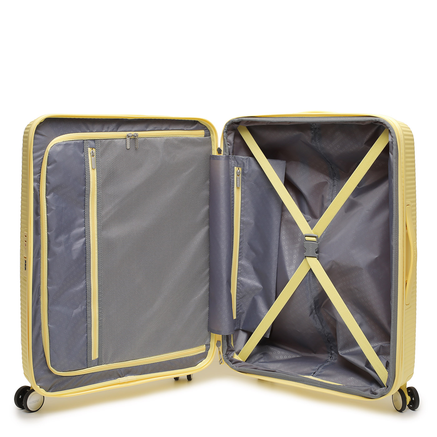 Чемодан средний M из полипропилена American Tourister Soundbox