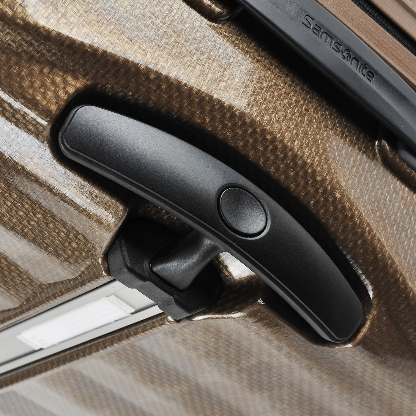 Чемодан на колесах Samsonite Lite-Shock