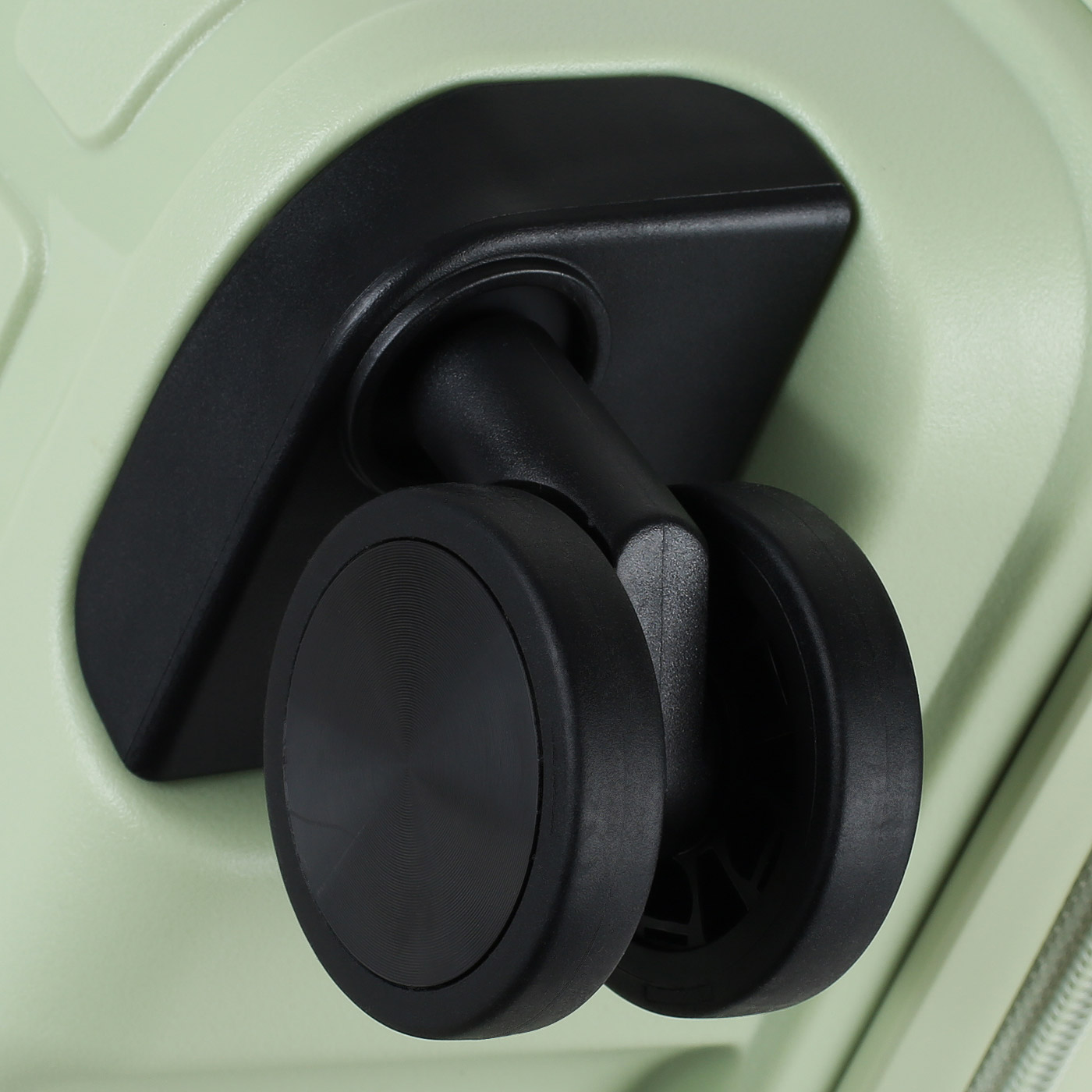 Чемодан средний M из полипропилена Stevens Bubble