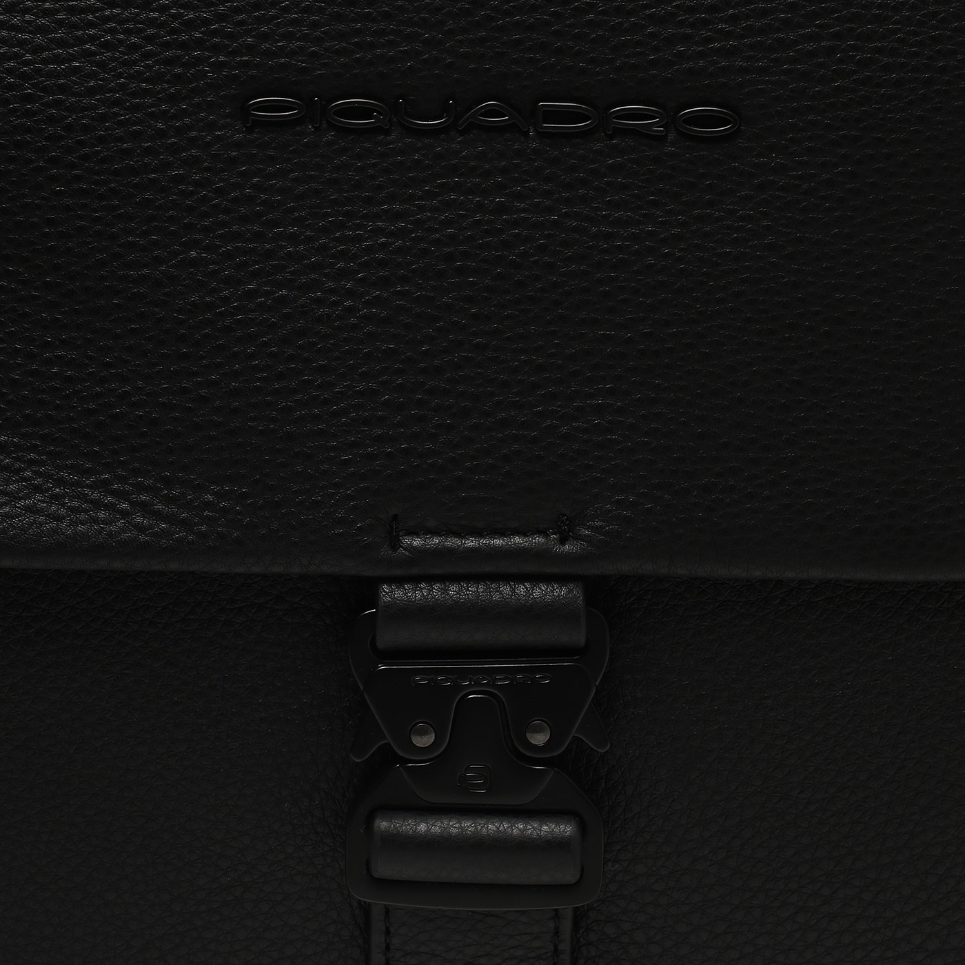 Сумка для ноутбука и документов Piquadro Than