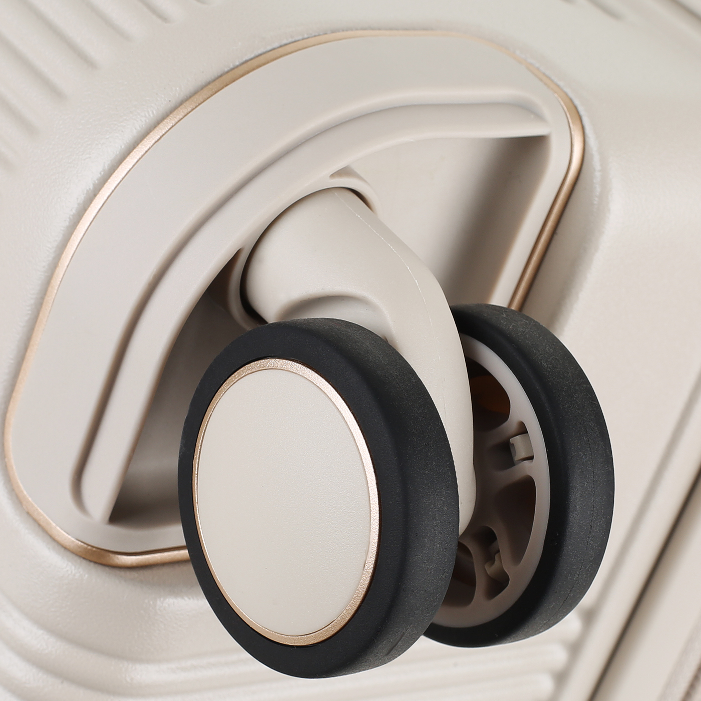 Чемодан большой L из поликарбоната Echolac Dynasty