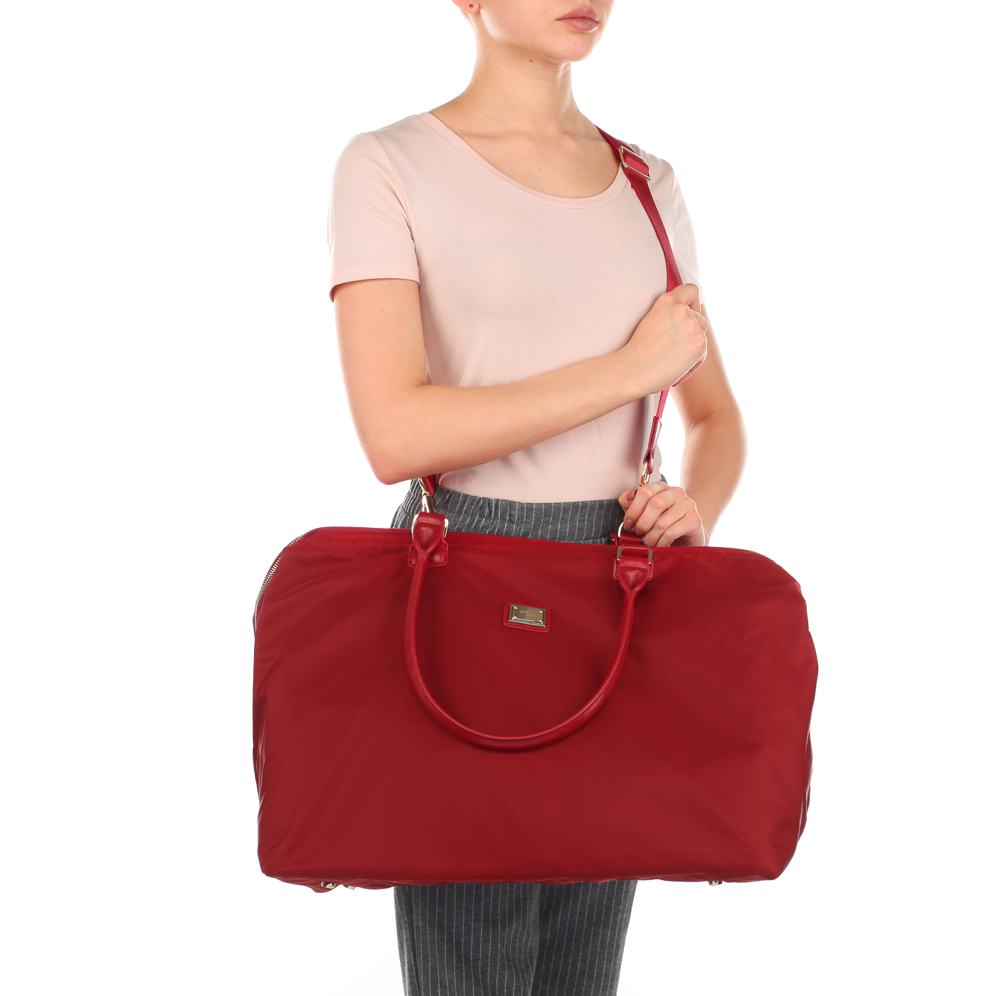 Красная дорожная сумка Aurelli 