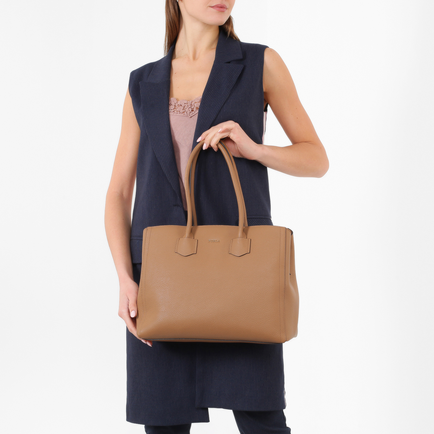 Кожаная сумка с тремя отделами Furla Alba